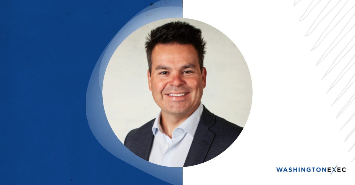 Roman Salasznyk, Booz Allen Hamilton