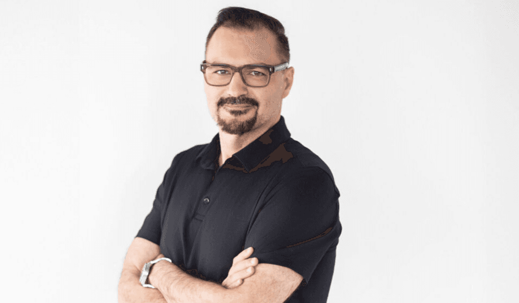 Sam Nazari, Amentum