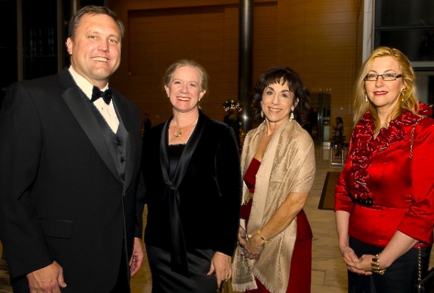 Ed Meehan, Managing Director of Accenture Federal-Civilian, Stacy Schwartz, Executive Director of AT&T Government Solutions-Civilian, & Carol Loftur-Thun, CEO of The Women's Center