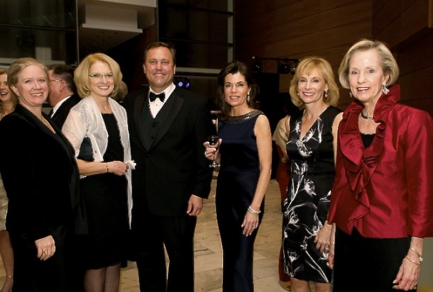 Ed Meehan and Susann Bresnahan of Accenture Federal, Nicole Geller, CEO of GCS & Sally Turner, Strategic Partnerships Director and The Women's Center Board Chair